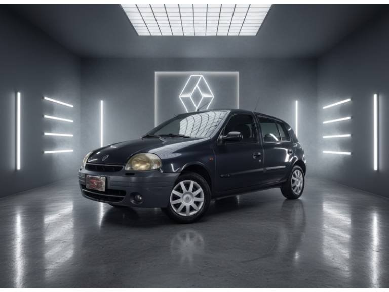 RENAULT - CLIO - 2003/2003 - Cinza - R$ 8.900,00