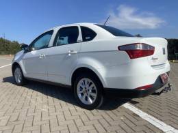 FIAT - SIENA - 2019/2020 - Branca - R$ 51.900,00