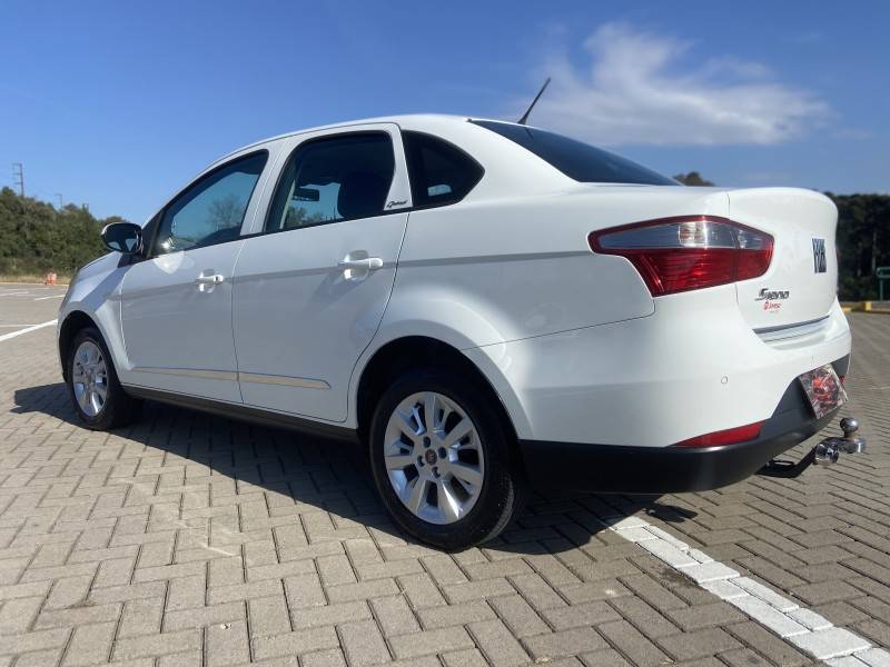 FIAT - SIENA - 2019/2020 - Branca - R$ 51.900,00