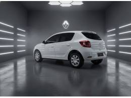 RENAULT - SANDERO - 2017/2018 - Branca - Sob Consulta