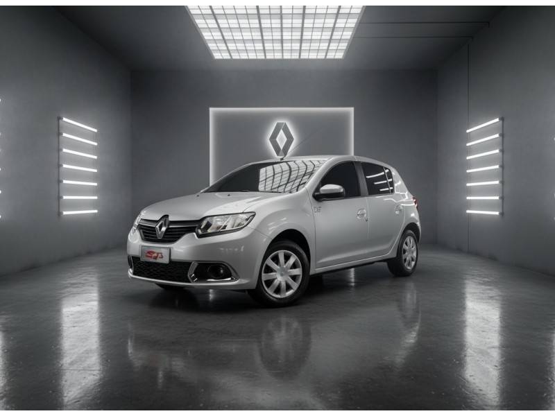 RENAULT - SANDERO - 2016/2017 - Prata - R$ 42.900,00