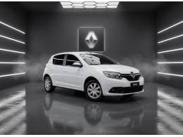 RENAULT - SANDERO - 2017/2018 - Branca - Sob Consulta