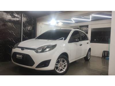 FORD - FIESTA - 2011/2011 - Branca - R$ 28.900,00