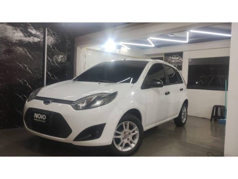 FORD - FIESTA - 2011/2011 - Branca - R$ 28.900,00