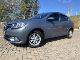 RENAULT - LOGAN - 2016/2017 - Cinza - R$ 46.900,00