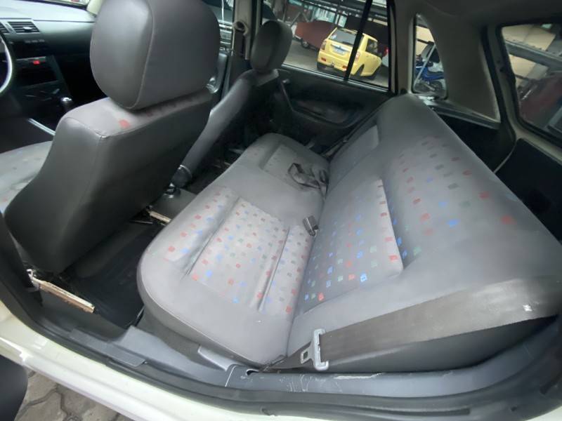 VOLKSWAGEN - GOL - 2003/2003 - Branca - R$ 14.900,00