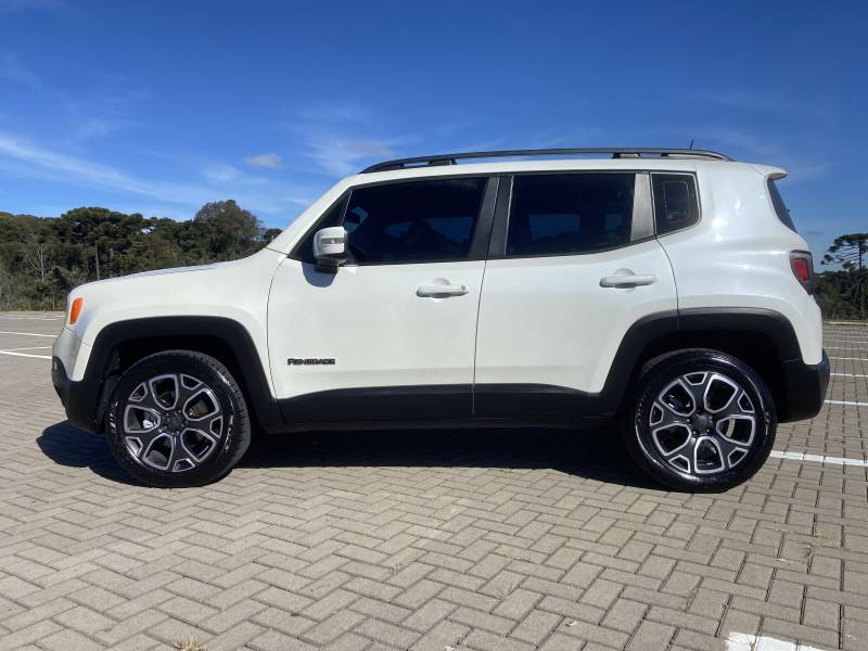 JEEP - RENEGADE - 2017/2018 - Branca - R$ 86.900,00