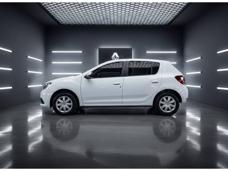 RENAULT - SANDERO - 2017/2018 - Branca - Sob Consulta