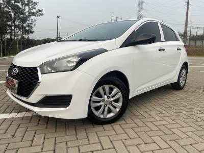 HYUNDAI - HB20 - 2018/2019 - Branca - R$ 53.900,00