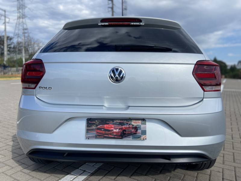VOLKSWAGEN - POLO - 2019/2020 - Prata - R$ 60.900,00