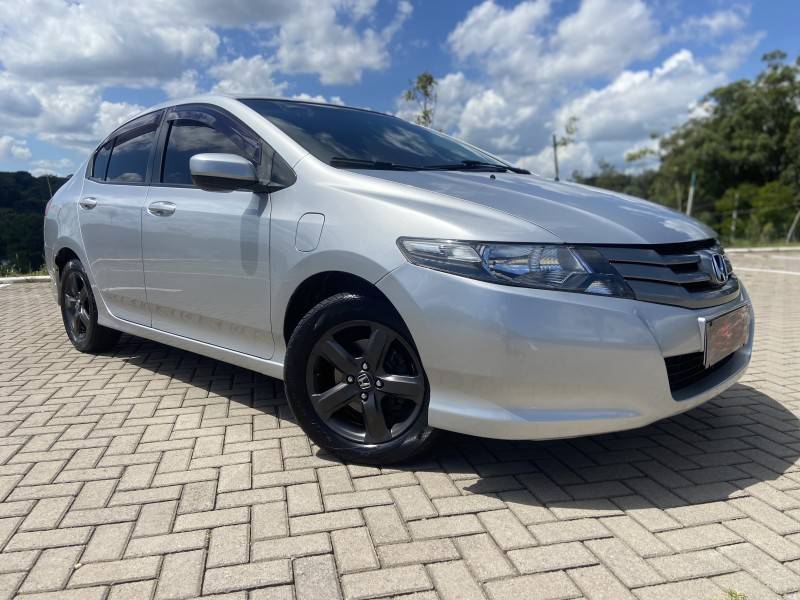 HONDA - CITY - 2011/2011 - Prata - R$ 42.900,00