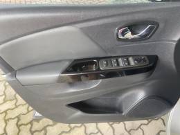 RENAULT - CAPTUR - 2019/2021 - Prata - R$ 69.900,00