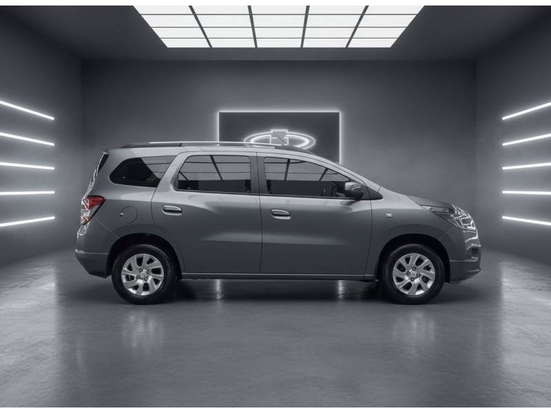 CHEVROLET - SPIN - 2013/2014 - Cinza - R$ 55.900,00