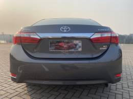 TOYOTA - COROLLA - 2015/2016 - Cinza - R$ 94.900,00