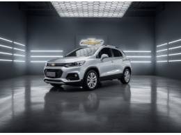CHEVROLET - TRACKER - 2017/2018 - Prata - R$ 86.900,00