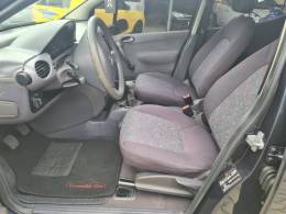 MERCEDES-BENZ - A 160 - 2004/2005 - Preta - R$ 15.900,00
