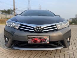 TOYOTA - COROLLA - 2015/2016 - Cinza - R$ 94.900,00