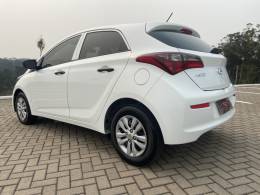 HYUNDAI - HB20 - 2018/2019 - Branca - R$ 53.900,00