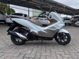 HONDA - PCX - 2021/2021 - Branca - R$ 16.900,00