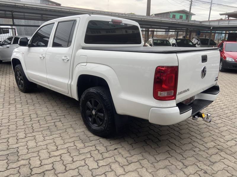 VOLKSWAGEN - AMAROK - 2015/2015 - Branca - R$ 86.900,00