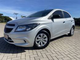 CHEVROLET - ONIX - 2019/2019 - Prata - R$ 48.900,00