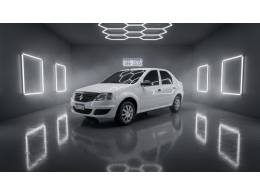 RENAULT - LOGAN - 2011/2012 - Branca - R$ 18.900,00