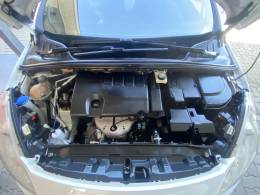 PEUGEOT - 308 - 2013/2014 - Branca - R$ 39.900,00