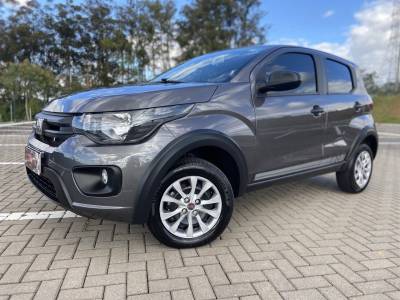 FIAT - MOBI - 2022/2023 - Cinza - R$ 49.900,00
