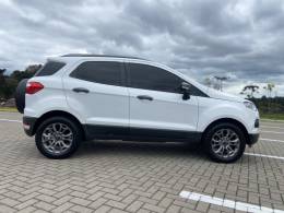 FORD - ECOSPORT - 2014/2015 - Branca - R$ 53.900,00