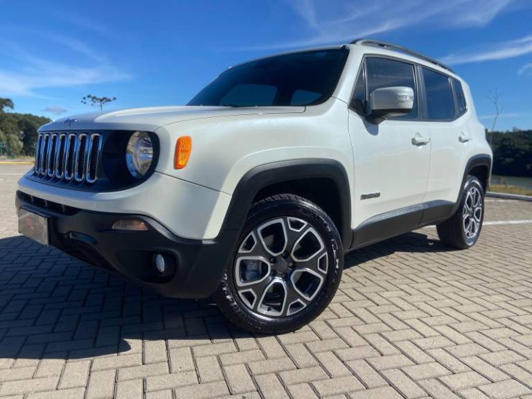 JEEP - RENEGADE - 2017/2018 - Branca - R$ 79.900,00
