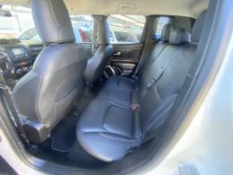 JEEP - RENEGADE - 2017/2018 - Branca - R$ 86.900,00