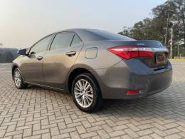 TOYOTA - COROLLA - 2015/2016 - Cinza - R$ 94.900,00