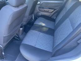FORD - ECOSPORT - 2010/2011 - Branca - R$ 43.900,00