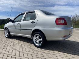 FIAT - SIENA - 2006/2007 - Prata - R$ 27.900,00