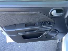 FORD - ECOSPORT - 2010/2011 - Branca - R$ 43.900,00