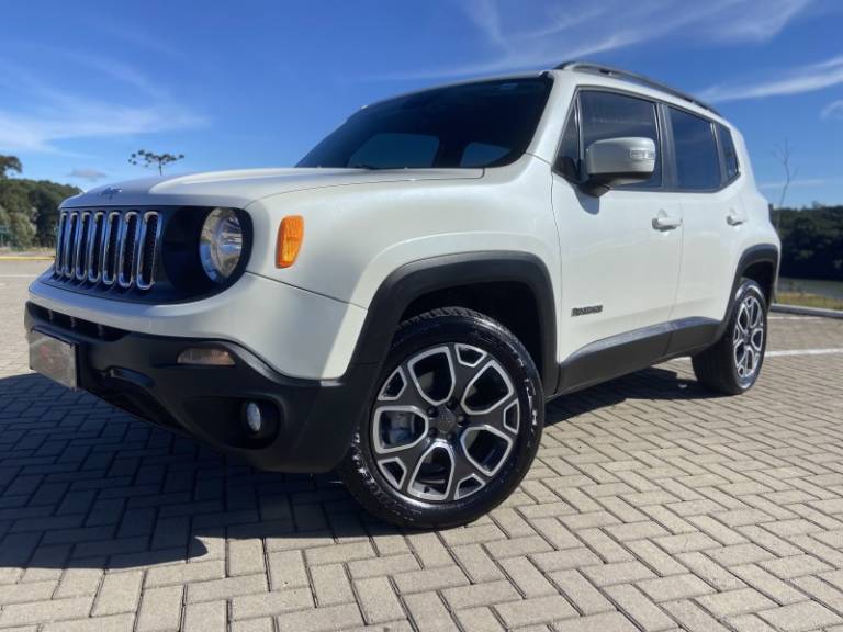 JEEP - RENEGADE - 2017/2018 - Branca - R$ 86.900,00