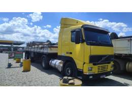 VOLVO - FH-12 - 2002/2002 - Amarela - R$ 149.900,00