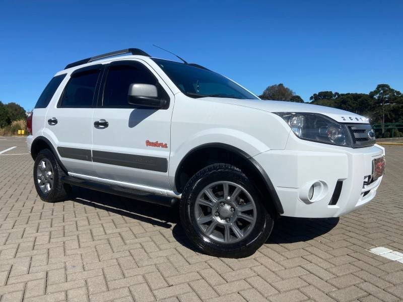 FORD - ECOSPORT - 2010/2011 - Branca - R$ 43.900,00