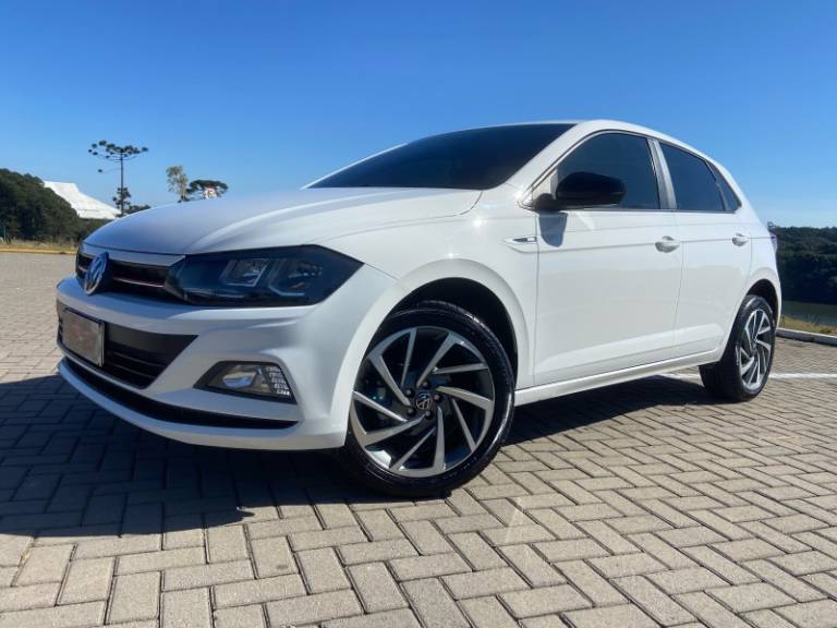VOLKSWAGEN - POLO - 2018/2018 - Branca - R$ 65.900,00