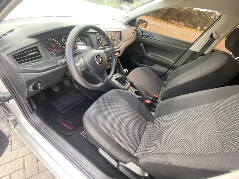 VOLKSWAGEN - POLO - 2019/2020 - Prata - R$ 60.900,00