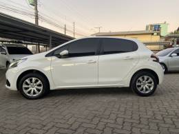 PEUGEOT - 208 - 2017/2018 - Branca - R$ 43.900,00