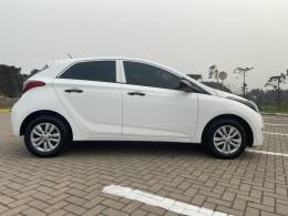 HYUNDAI - HB20 - 2018/2019 - Branca - R$ 54.900,00