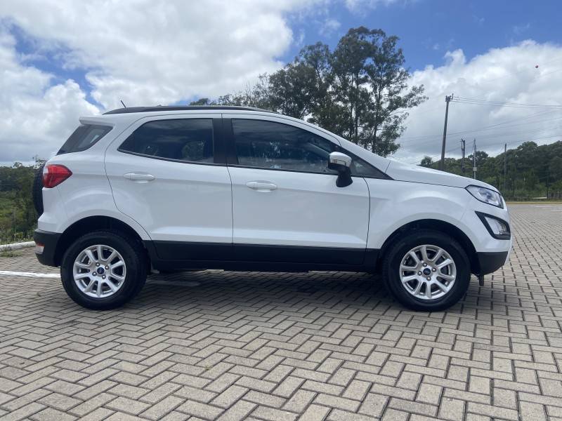 FORD - ECOSPORT - 2019/2020 - Branca - R$ 71.900,00