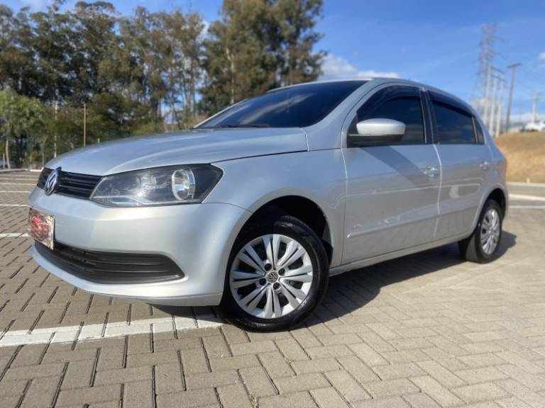 VOLKSWAGEN - GOL - 2013/2013 - Prata - R$ 30.900,00