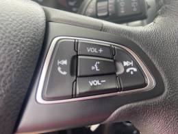 FORD - ECOSPORT - 2019/2020 - Branca - R$ 71.900,00