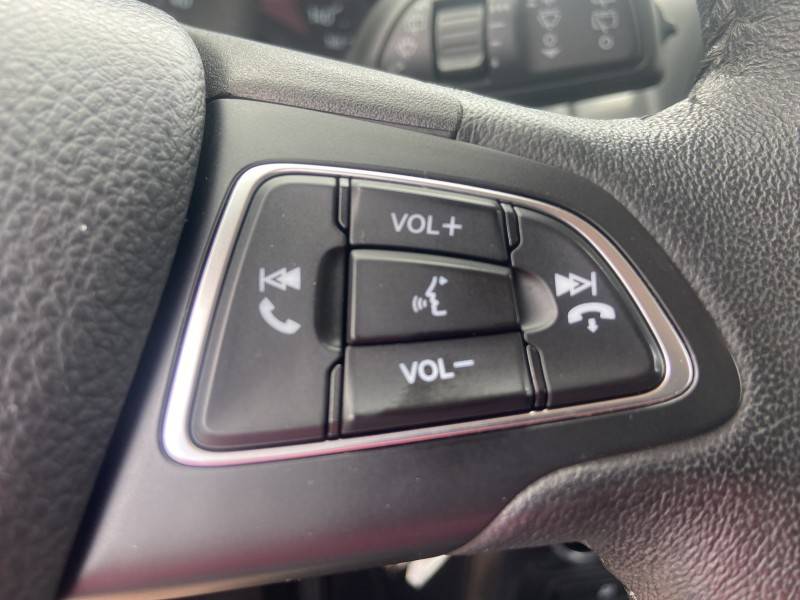 FORD - ECOSPORT - 2019/2020 - Branca - R$ 71.900,00