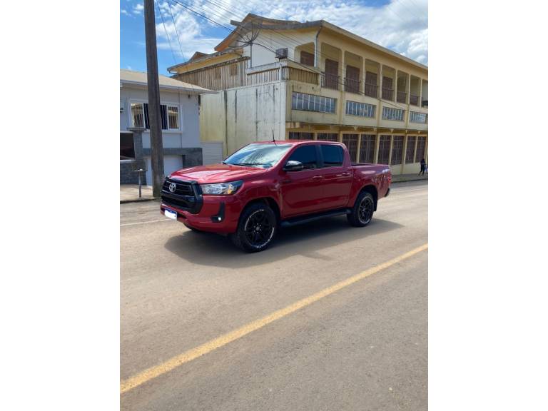 TOYOTA - HILUX - 2020/2021 - Vermelha - R$ 206.900,00