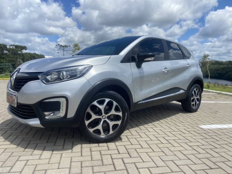 RENAULT - CAPTUR - 2019/2020 - Prata - R$ 81.900,00