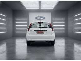 FORD - FIESTA - 2014/2014 - Branca - R$ 31.900,00