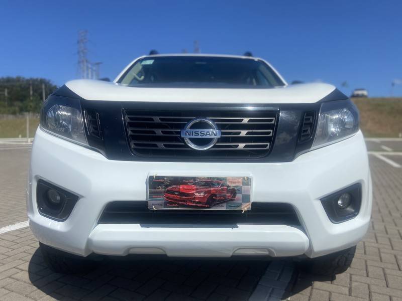 NISSAN - FRONTIER - 2019/2019 - Branca - R$ 155.900,00